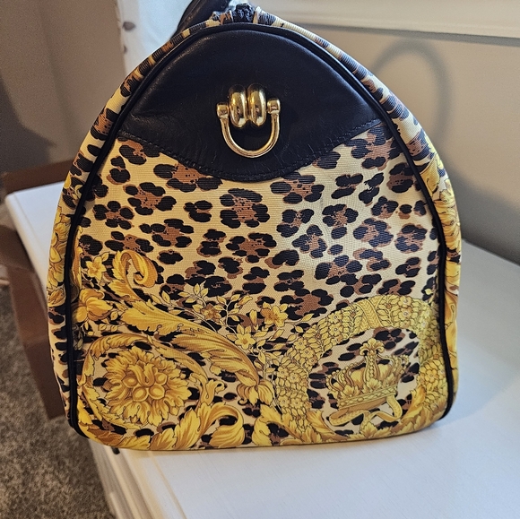 Vintage Versace Leopard Baroque duffle bag FINAL SALE FIRM - Picture 4 of 16